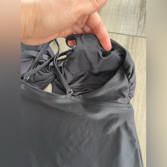 Old Navy Black Twist-Front Swim Dress Size Large - Picture 12 of 15